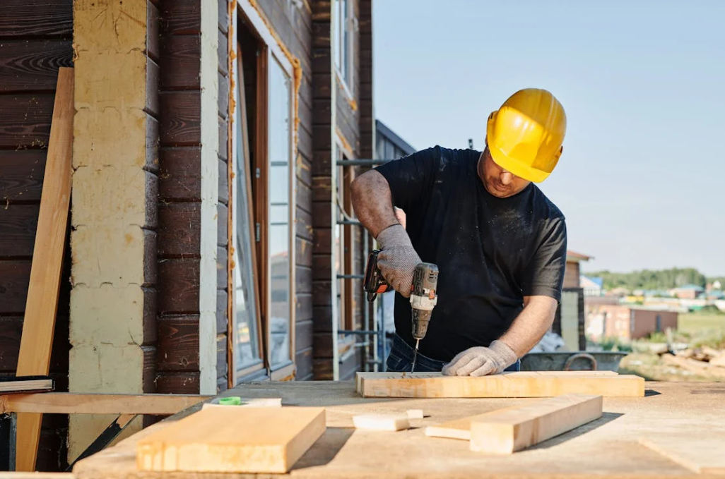 Η Σημασία της Ασφάλισης Αστικής Ευθύνης για Εργολάβους