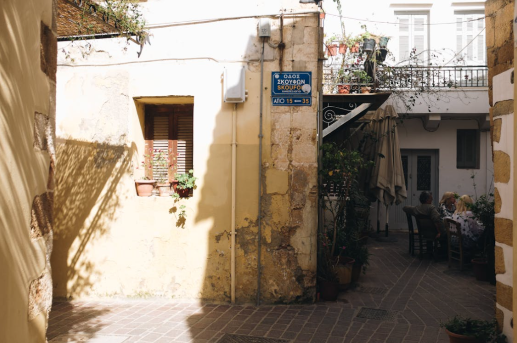 Ασφάλεια Κατοικίας: Η Απόλυτη Προστασία για το Σπίτι σας