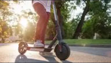 Πρέπει ένας ιδιοκτήτης e-scooter να έχει ασφάλεια; Η Wise Daedalus απαντά!