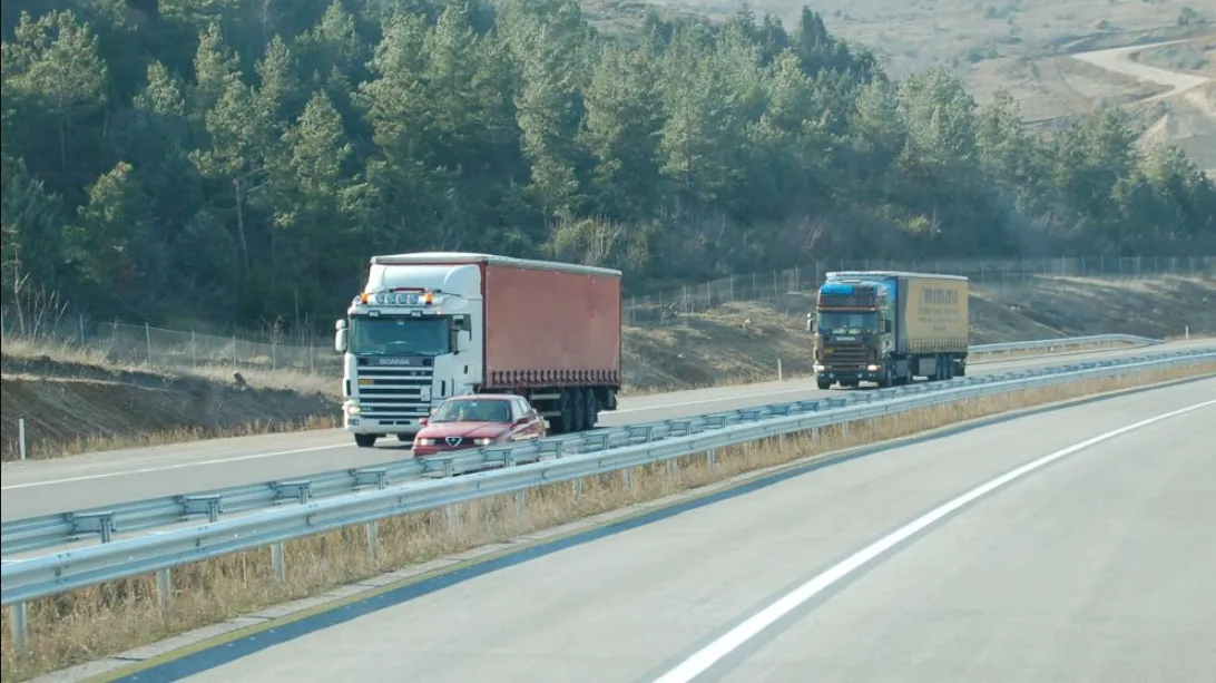 Γιατί η Wise Daedalus είναι ο Στρατηγικός σας Συνεργάτης στην Ασφάλιση Άδειας Οδικού Μεταφορέα